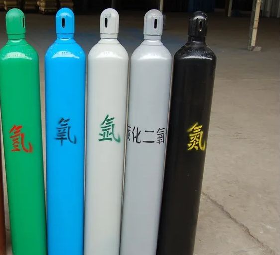 40L高純氧價格氧氣瓶口不能接觸油脂類物質